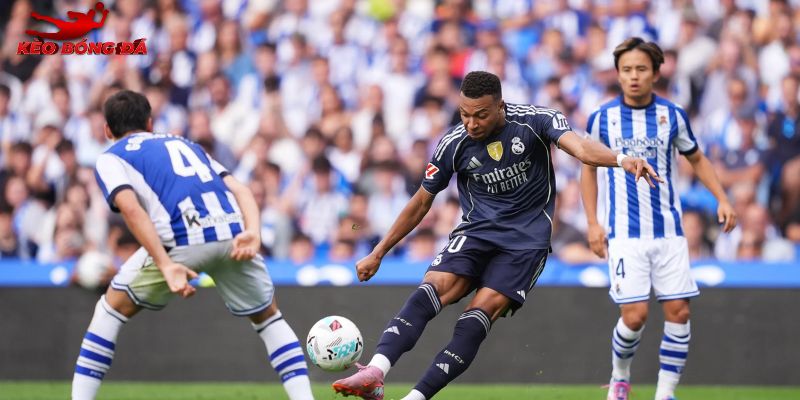 Real Madrid vs Real Sociedad đều hướng tới 3 điểm