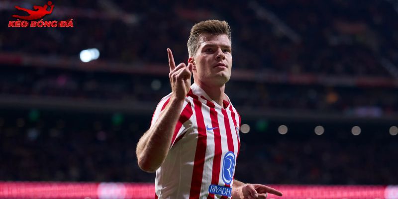 Real Oviedo vs Atletico Madrid đang ủng hộ cho vị khách