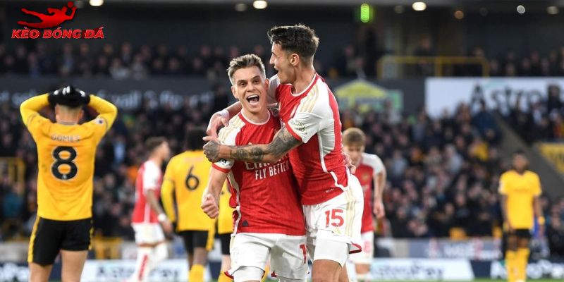 Wolves vs Arsenal cho thấy hai bộ mặt tương phản