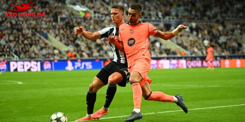 Newcastle vs Barcelona đã chạm trán trước đó tại League Phase