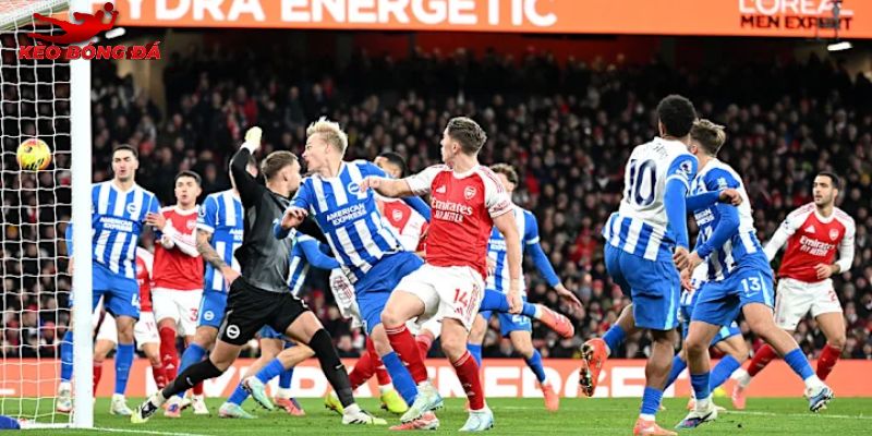 Thành tích đối đầu căng thẳng của cả hai